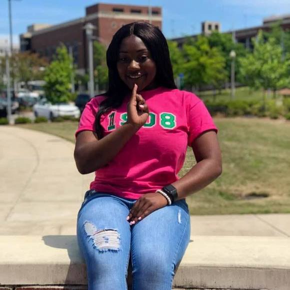 Meet your Posher, Portia - Picture 1 of 1